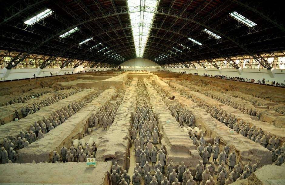 秦始皇陵墓秘密兵马俑图片_秦始皇陵墓里的兵马俑_秦始皇的陵墓与兵马俑的秘密