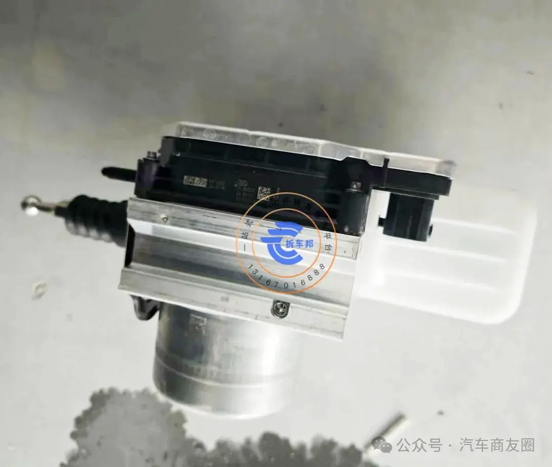 小米智能车价格_驾驶体验提升：小米汽车的智能科技应用_小米智能造车