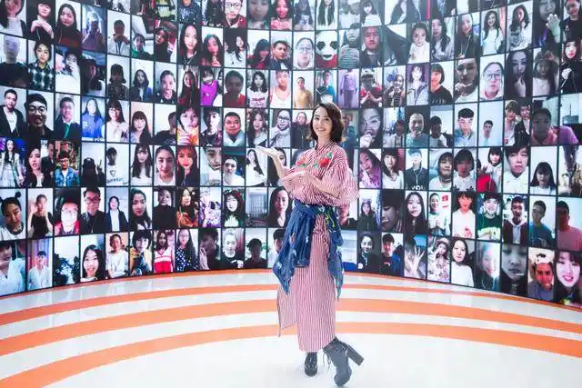 蔡依林模仿日本女明星_蔡依林模仿谁_蔡依林的时尚造型成为粉丝模仿的对象