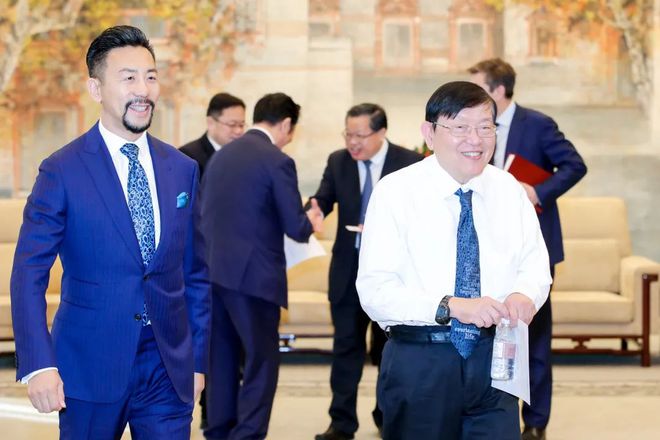 胡润商业推动文化发展的原因_胡润如何推动商业文化的发展_胡润商业推动文化发展的意义