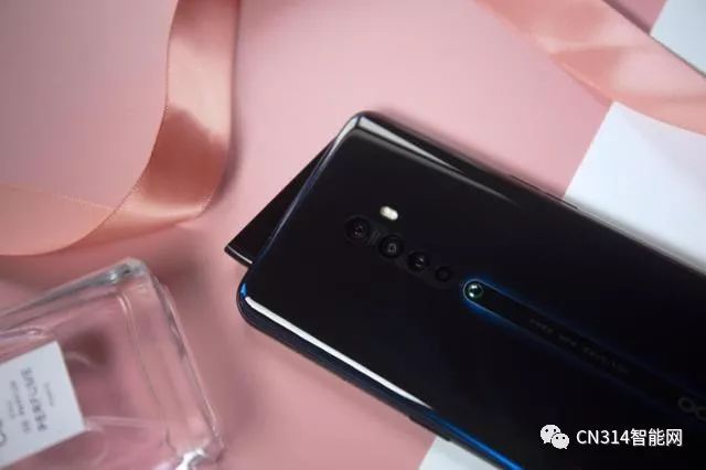 OPPO Reno系列：拍照功能解析与评测_oppo手机的拍照功能_oppo拍照功能怎么用