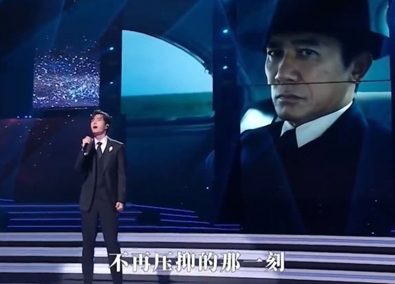 华晨宇潮音发布会2019_华晨宇潮盛典_华晨宇向经典歌曲致敬，引发新一轮热潮