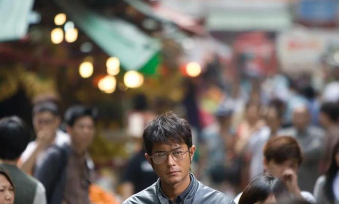 成龙的经典电影复盘：你看过几部？_成龙经典老片_成龙电影精选