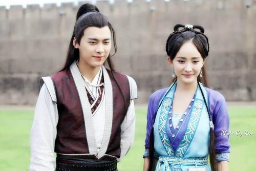 李易峰的演出早已成为经典，观众难忘_李易峰演绎经历_播放李易峰出演的