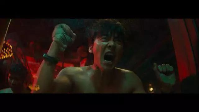 李易峰演绎经历_李易峰表演_李易峰的演出早已成为经典，观众难忘