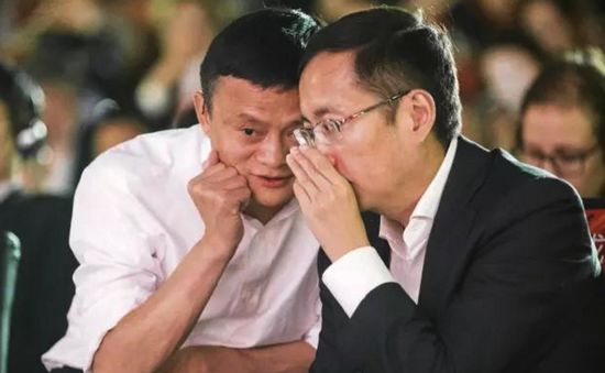 社交时代的领军者：马化腾的故事_马化腾是什么样的谈判者_马化腾社会价值