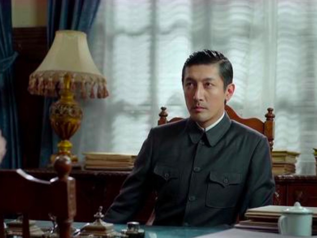 李易峰演技也有提升_李易峰演技长进_李易峰在新剧中挑战反派角色，演技受赞