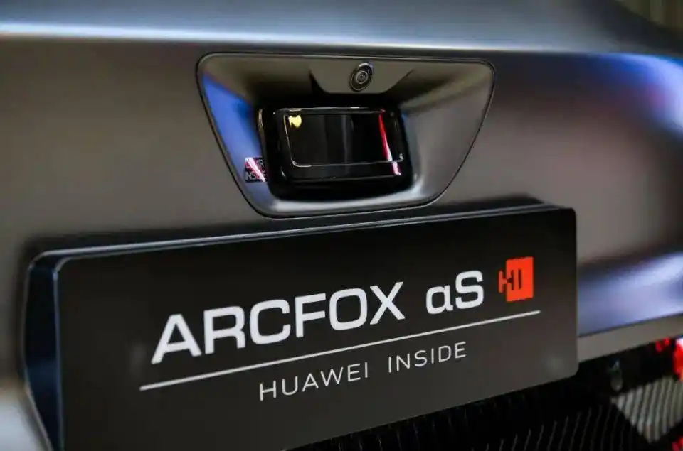 小米汽车黑科技_小米汽车造车_从科技到质量：小米汽车的成功之路